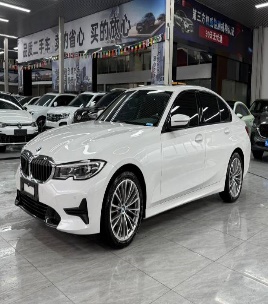 BMW 3 Series  2022 Facelift 320i Sport Package
