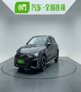 Audi A3L 2023 Sportback 35 TFSI Luxury Sport Model