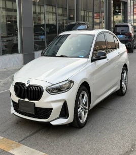 BMW 1 Series 2022 120i M Sport Night Edition