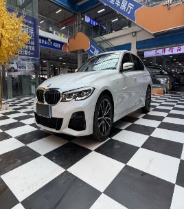 BMW 320Li null null