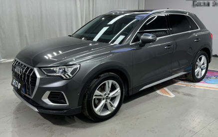 Audi Q3  2022 35TFSI Fashion Elegant Type