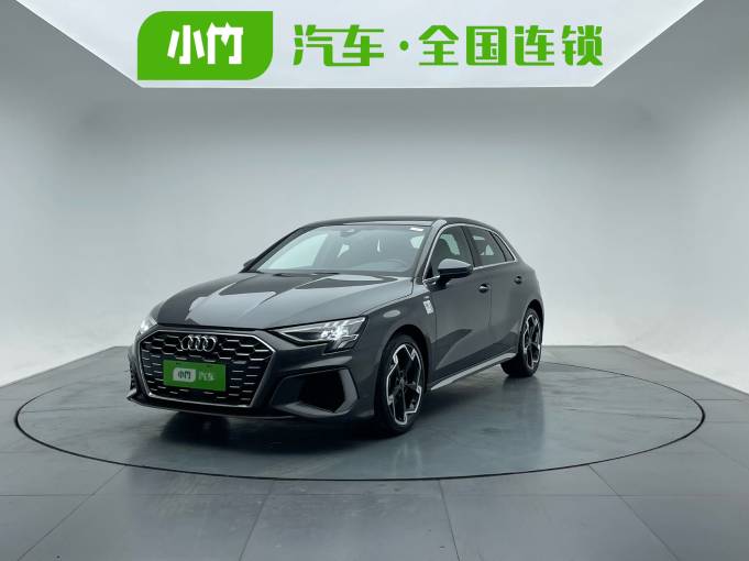 Audi A3 2023 Sportback 35 TFSI Luxury Sport Model