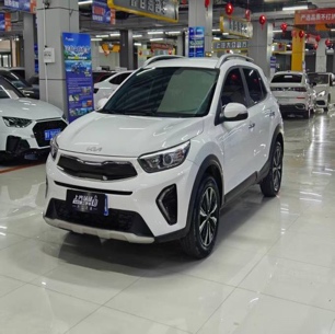 Kia Stonic null 1.4L Fun Edition