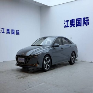 Hyundai Elantra 2021 1.5L CVT  LUX Noble Edition