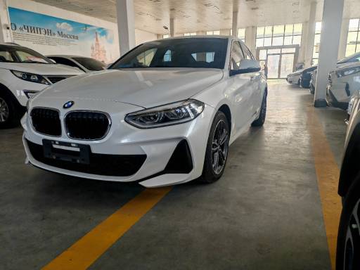 BMW 120i 2021 null