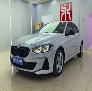 BMW 120i 2022 120i M Sport Night Edition