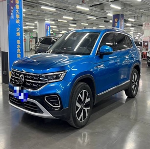 Volkswagen Tharu null