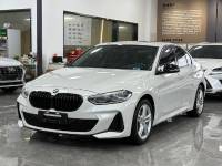 BMW 120i 2022 120i M Sport Night Edition China VI Emission Standard