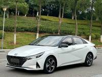 Hyundai Elantra 2022 1.5L CVT LUX Noble Edition