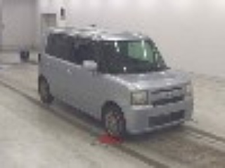 Toyota PIXIS SPACE 2012