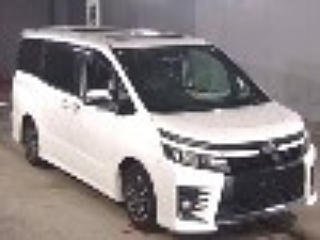 Toyota VOXY 2015
