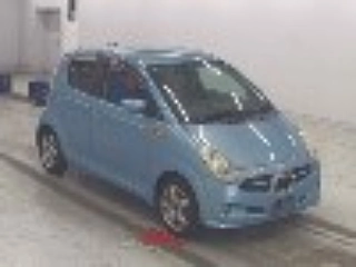 Subaru R2 2005