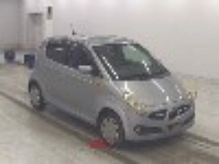 Subaru R2 2004