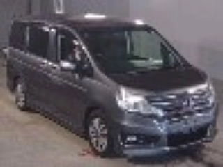 Honda STEP WAGON 2013