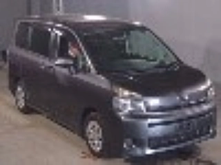 Toyota VOXY 2013